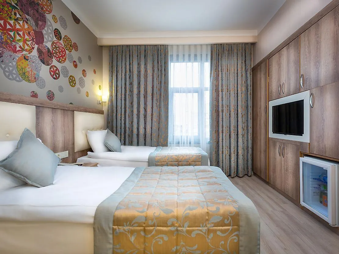 Fatih Hotel Corner Istanbul