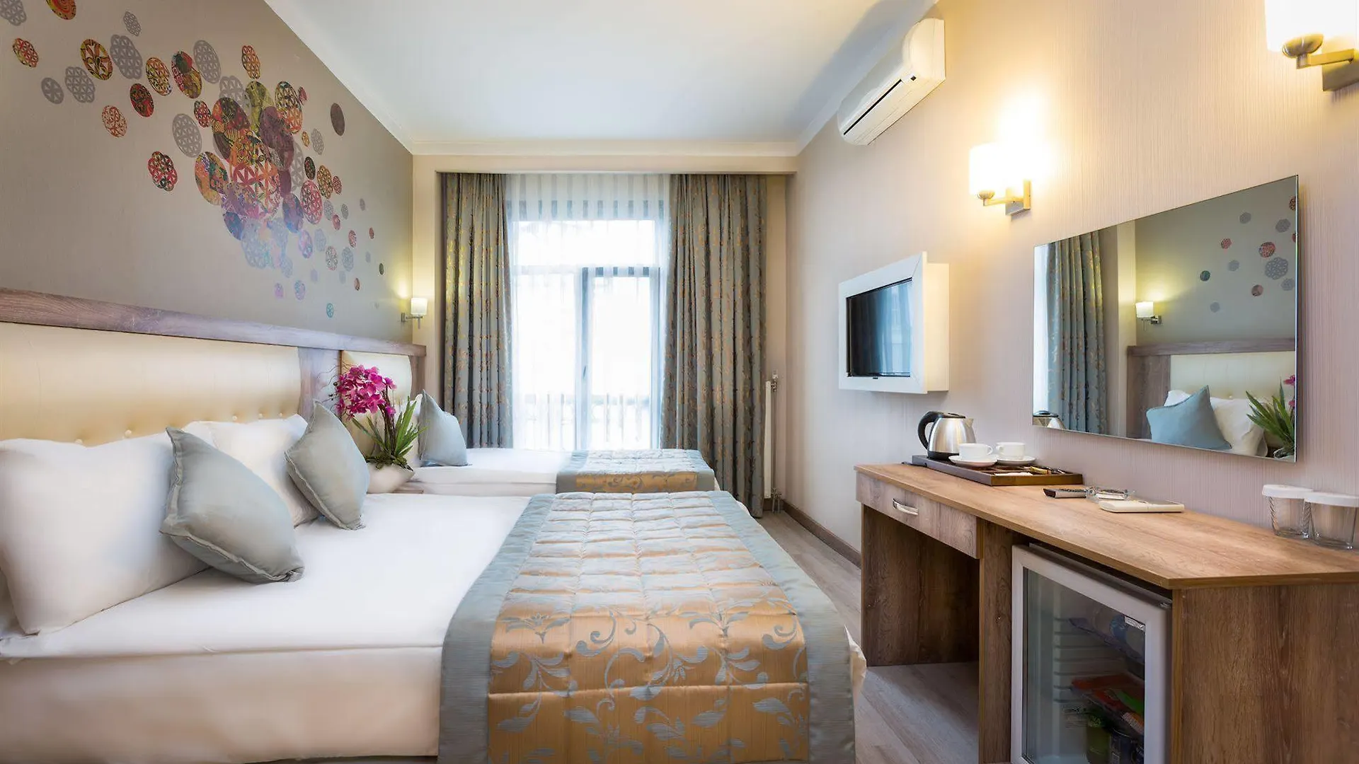 Fatih Hotel Corner Istanbul